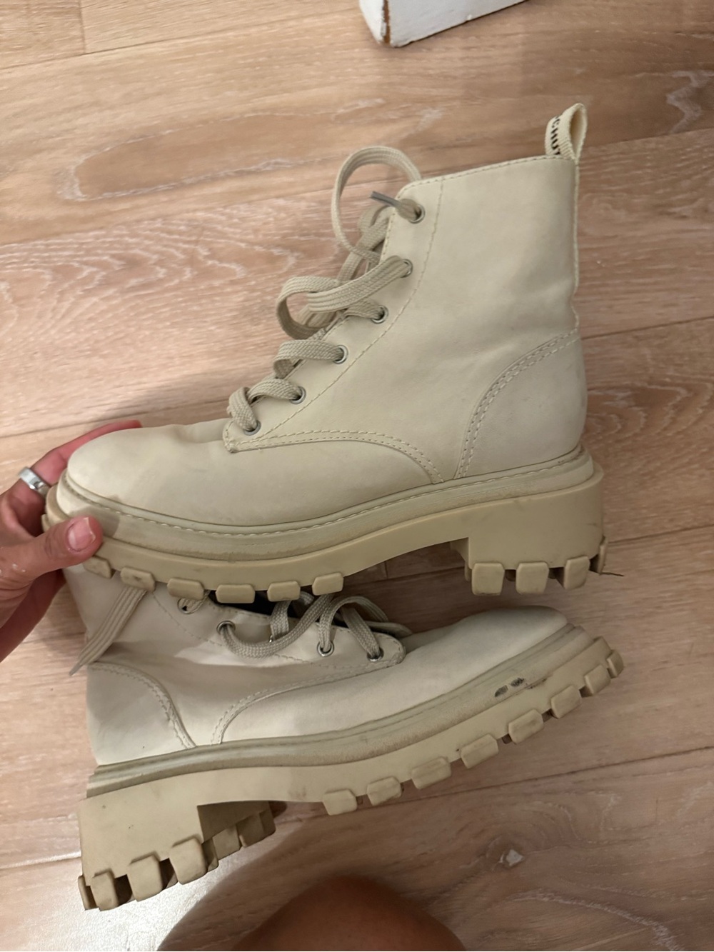 SCHUTZ Cream Lug-Sole Lace-Up Ankle Boots